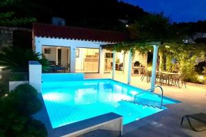 Villa Nisha, Lopud
