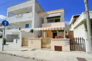 Casa fronte spiaggia, Сальве