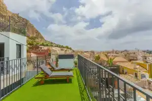 Apartaestudios Evolution Luxury, Аликанте