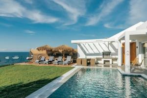Cavo Mare Mirazur Luxury Retreat, Трагаки