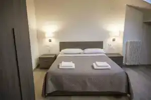 Mamma Ciccia Holiday Home - Valeria, Манделло