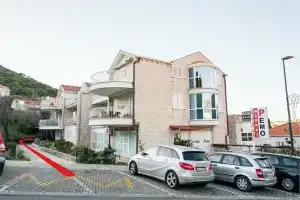 Dubrovnik Spectrum Rooms, Дубровник