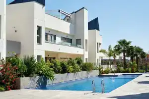 Villa Amalia 43, Торревьеха