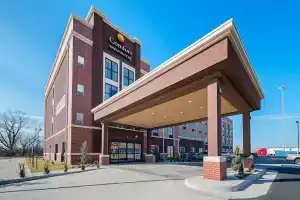 Comfort Inn & Suites Oklahoma City near Bricktown, Оклахома-Сити