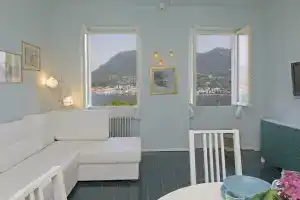 Cisano Beach Apartment, Сало