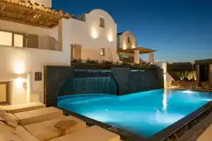 Aval All Suite Hotel, Мессария