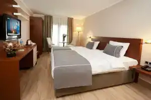 Mira Otel Alsancak, Измир