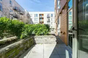 Sophari Mercer Island Apartments, Белвью