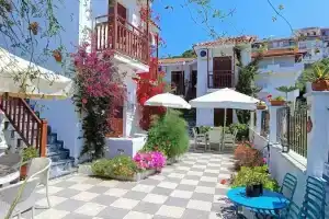 Апартаменты Amalthia Studios, Скиатос
