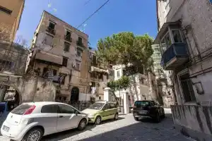 The Quarters Naples Apartment, Неаполь