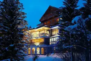 Hotel Astoria Superior, Ароза