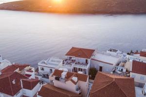 Camara Suites, Андрос
