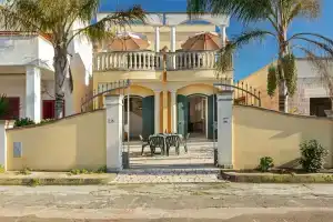 2237 Villa Diletta - Piano Terra by Barbarhouse, Торре-Суда