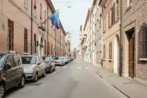 Ferrara Ariosto Apartment, Феррара