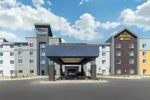 Sleep Inn & Suites Denver International Airport, Аврора