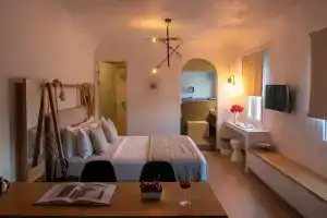Centro Santorini, Имеровигли