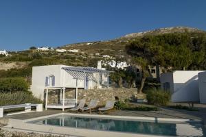 Orasea Villa Paros, Парикия