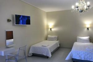 Fira home 1, Фиростефани