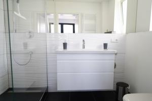 Business Apartments Ost, Ратинген