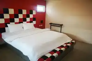 Suwannaphum Trang Resort, Транг