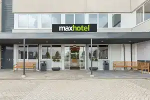 Maxhotel Amsterdam Airport Schiphol, Хоофддорп
