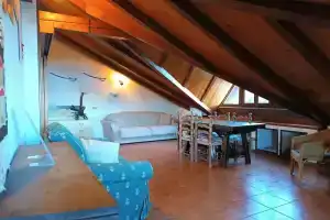 Chiara Loft, Стреза