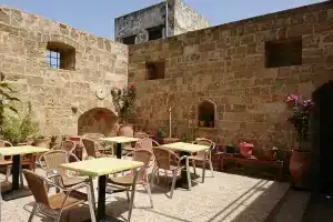 Eleni Rooms, Родос