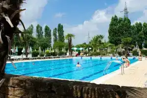 Green Garden Resort, Маргера
