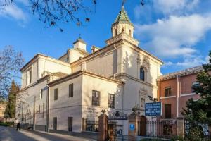 Отель «Maciá Monasterio de los Basilios», Гранада
