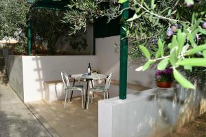 Frama - 3 Apartments - A1 Maslina, Бол
