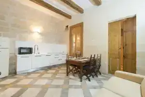 Valletta Bishop Apartment, Валетта