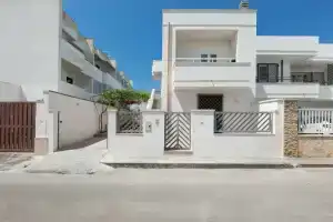 Dodger House, Порто-Чезарео