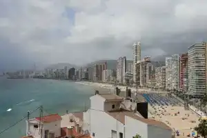 Apartment 1 bedroom 90m Levante Beach, Бенидорм