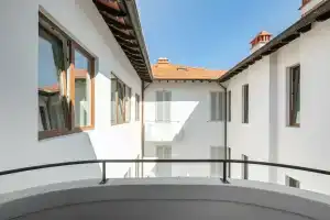 Cavour Deluxe, Прато