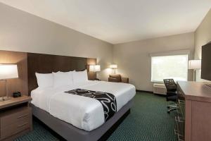 La Quinta Inn & Suites by Wyndham Lafayette Oil Center, Лафайетт