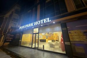 Отель «Plus Park Suite &»