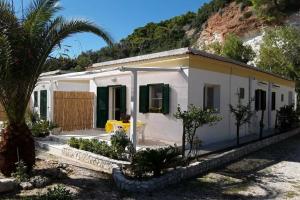 La Falesia di Paola, Виесте