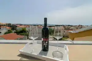 Apartments Amico, Задар