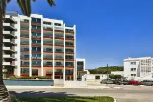 Villa Doris Suites, Лагуш