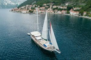 DM Yachting - 7 Night Cruise Sun-Sun, Котор
