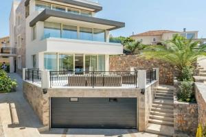 Kaliman Villa Lux, Тиват