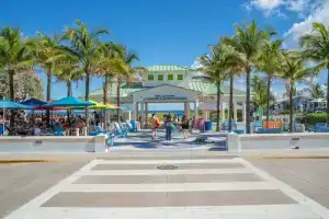 Kasa Laguna Fort Lauderdale, Форт-Лодердейл