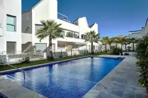 Villa Amalia 4, Торревьеха
