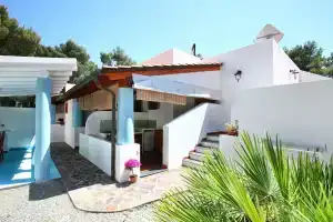 Villa Crimi, Вулкано-Порто
