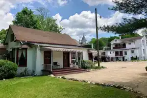 Gold-Inn Hot Springs, Хот-Спрингс