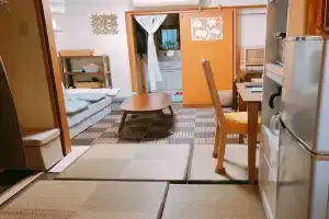 Ryokoheya Tenchokan, Осака