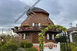 Гостиница «Гармонд», Заозерье