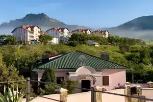 Гостиница «Лайтхаус», Коктебель