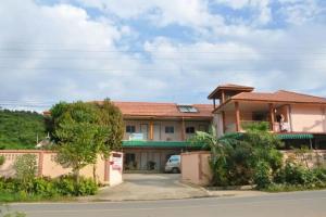 Wattana Hill Resort, Саттахип