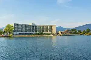 Penticton Lakeside Resort and Conference Centre, Пентиктон
